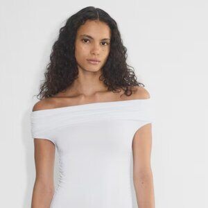 Never Worn Aritzia Contour Off the Shoulder Top